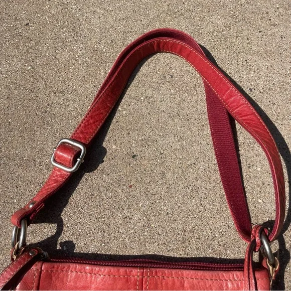 Fossil Red Leather Women's Bag - Picture 5 of 12